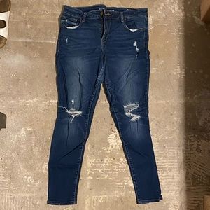 Distressed Old Navy Skinny Jeans